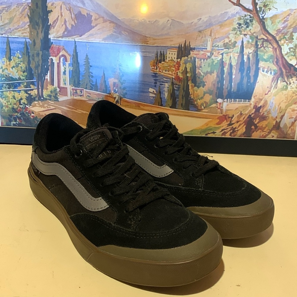 Vans Men’s Black Suede Sneakers with Gray Stripe and Tan Gum Sole